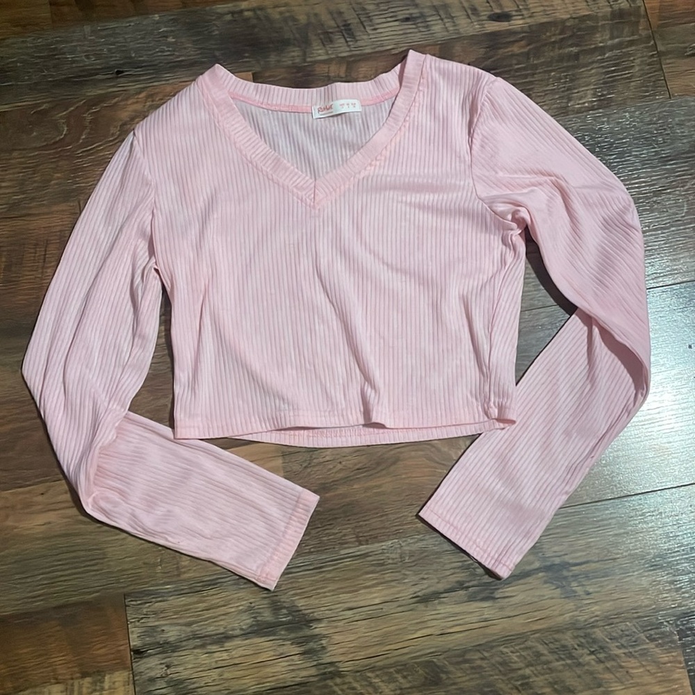Romwe long sleeve pink top, size small/4